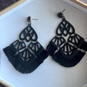 Stella & Dot Alexandria Earrings - Black matte  3”HTF Rare Tassel gold tone